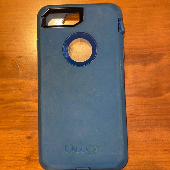 iPhone 8Plus OtterBox Defender Series Case - Picture 2 of 5